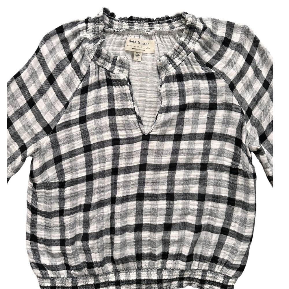 Cloth & Stone Blouse Women Large Black White Excellent Plaid Smocked Gauze R9686